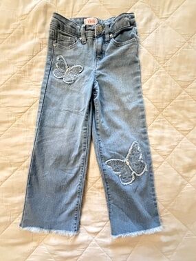 Girls wide leg jeans with butterfly decoration